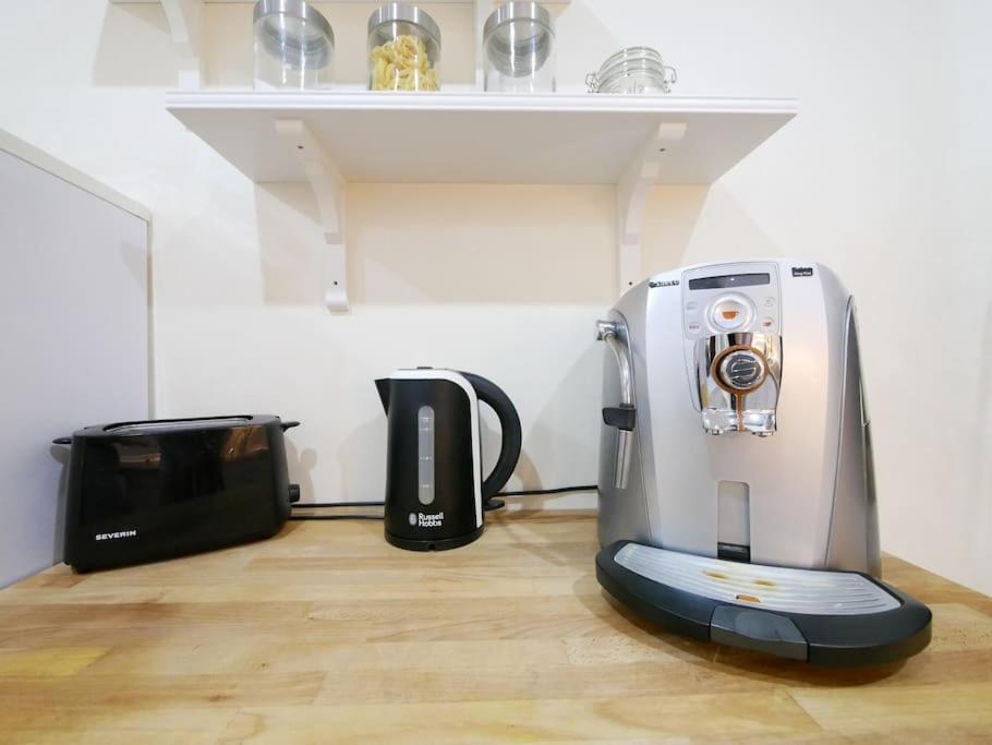 61 M2 Erdgeschosswohnung Mit Eigenem Parkplatz Vorm Haus 오스나브루크 외부 사진