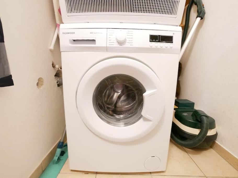 61 M2 Erdgeschosswohnung Mit Eigenem Parkplatz Vorm Haus 오스나브루크 외부 사진